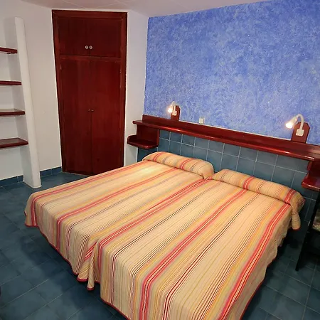 Ciudad De Vacaciones Cala Montjoi Θέρετρο *