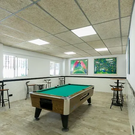 度假村 卡拉蒙特基酒店 *